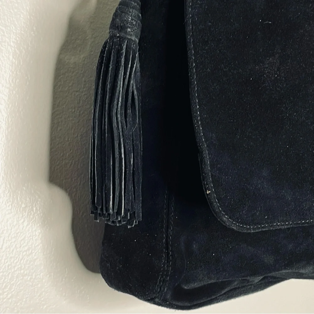 Lord & Taylor vintage boho hippie black leather and suede tassel shoulder bag - Picture 7 of 16